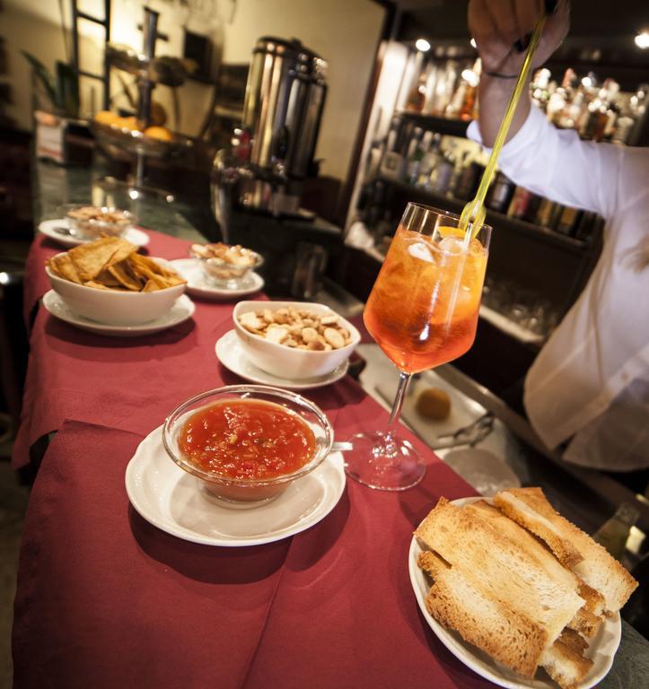 Hotel Gran Duca Livorno Buitenkant foto
